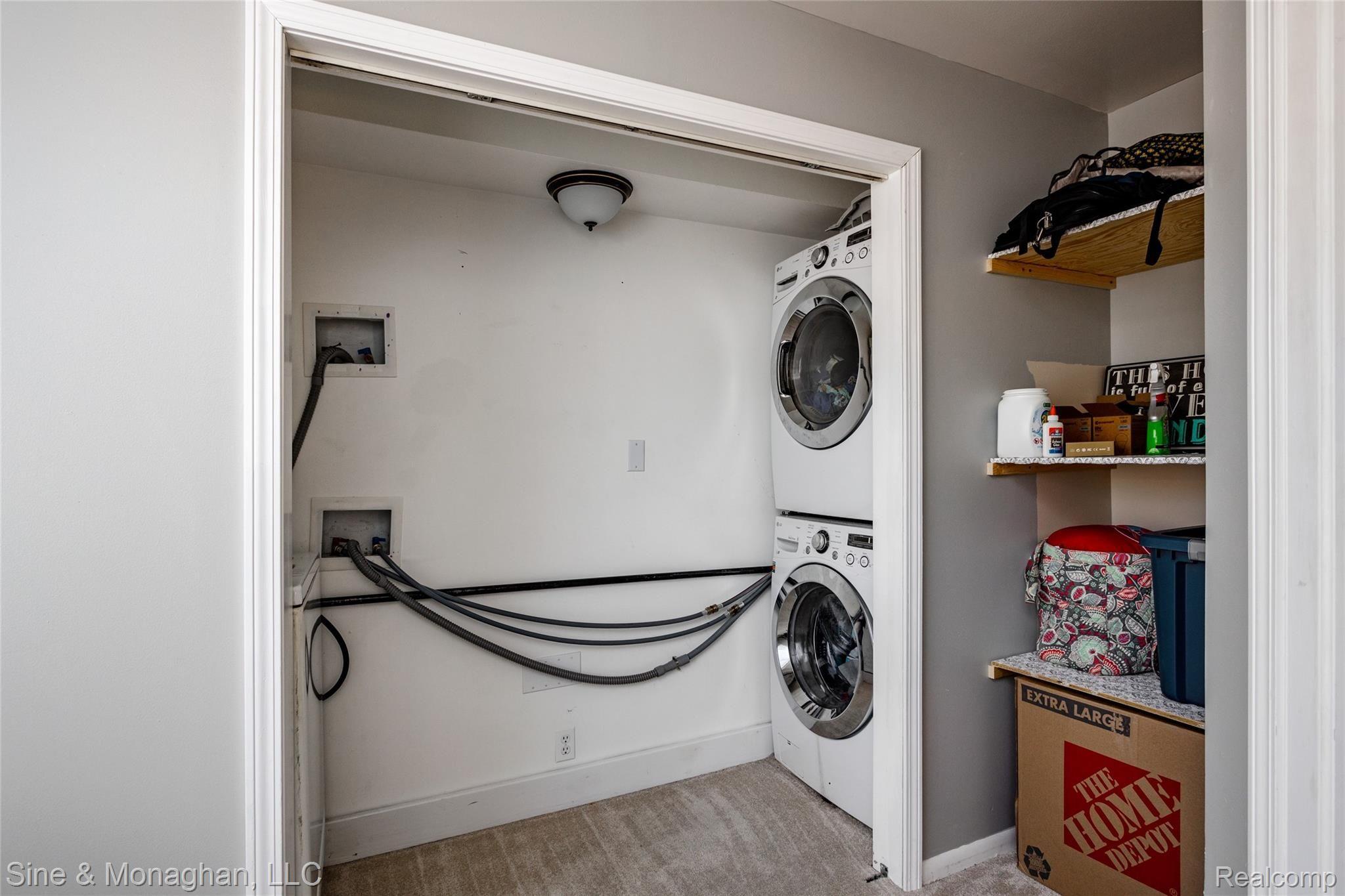 732 Trombley Road Grosse Pointe, MI 48230 - Photo 33 of 48 732 Trombley L016.jpg