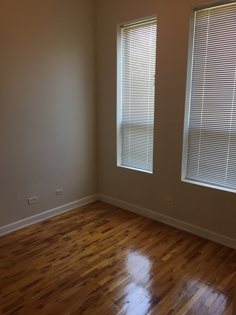 4041 South Calumet Avenue Chicago, IL 60653 - Photo 19 of 38