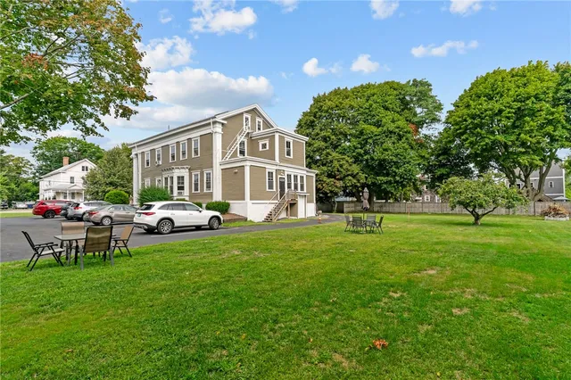 $1,250,000 | 21 Federal Street, Warren, RI 02885