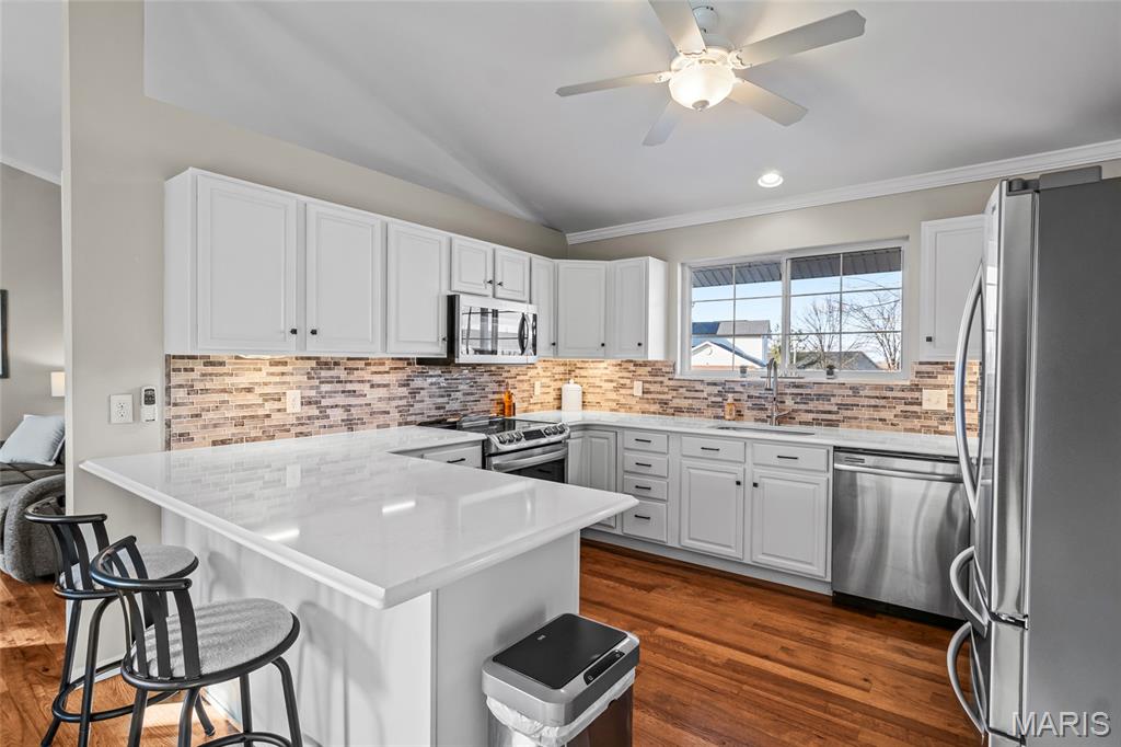 1014 Illinois Avenue Waterloo, IL 62298 - Photo 14 of 60