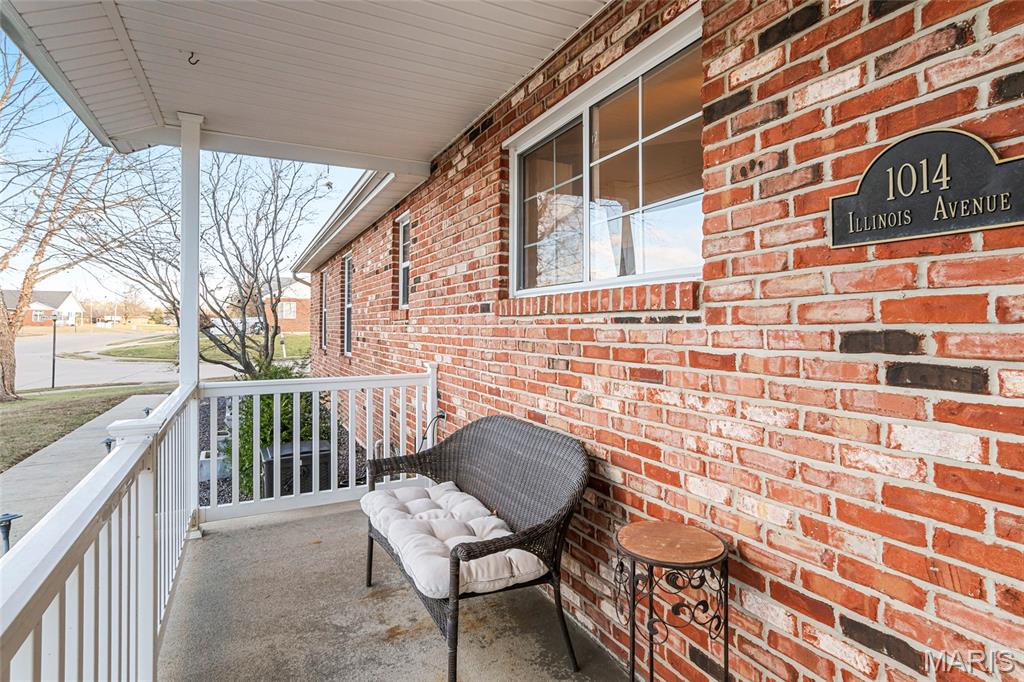 1014 Illinois Avenue Waterloo, IL 62298 - Photo 2 of 60