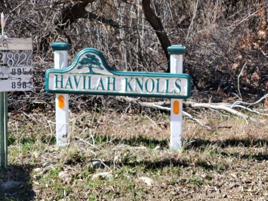 8926 Caliente Bodfish Road Caliente, CA 93518 - Photo 28 of 43 a view of street sign