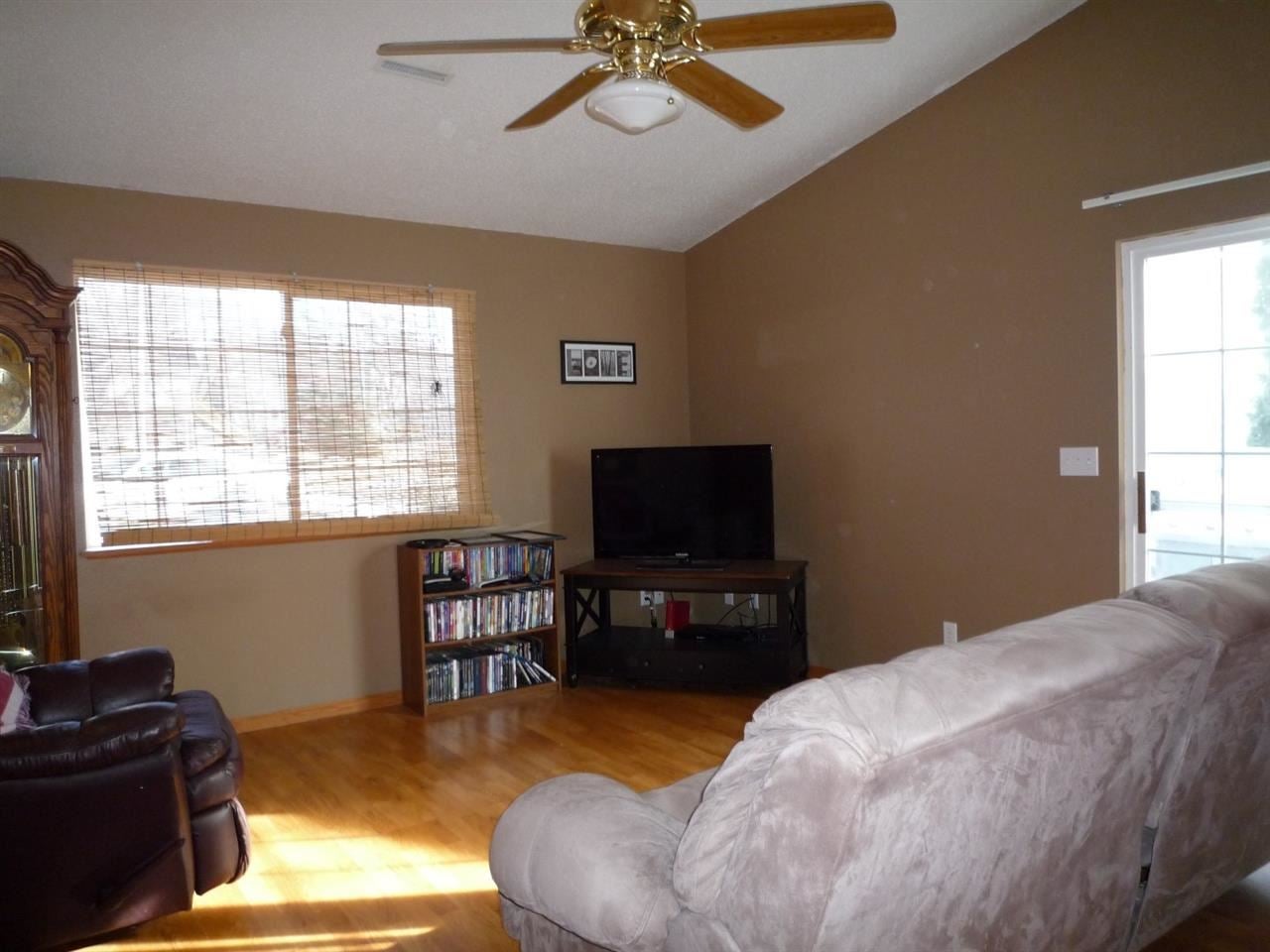 180 Railroad Street Riverside, IA 52327 - Photo 2 of 17 Gallery Image 2