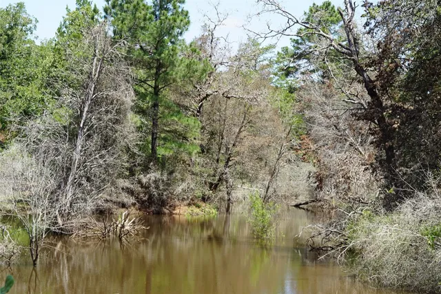 $290,000 | 5548 County Road 322, Rockdale, TX 76567