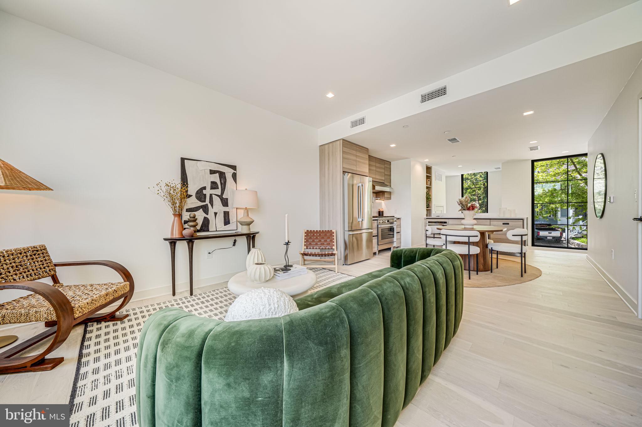 2903 Newark Street Northwest Washington, DC 20008 - Photo 4 of 36