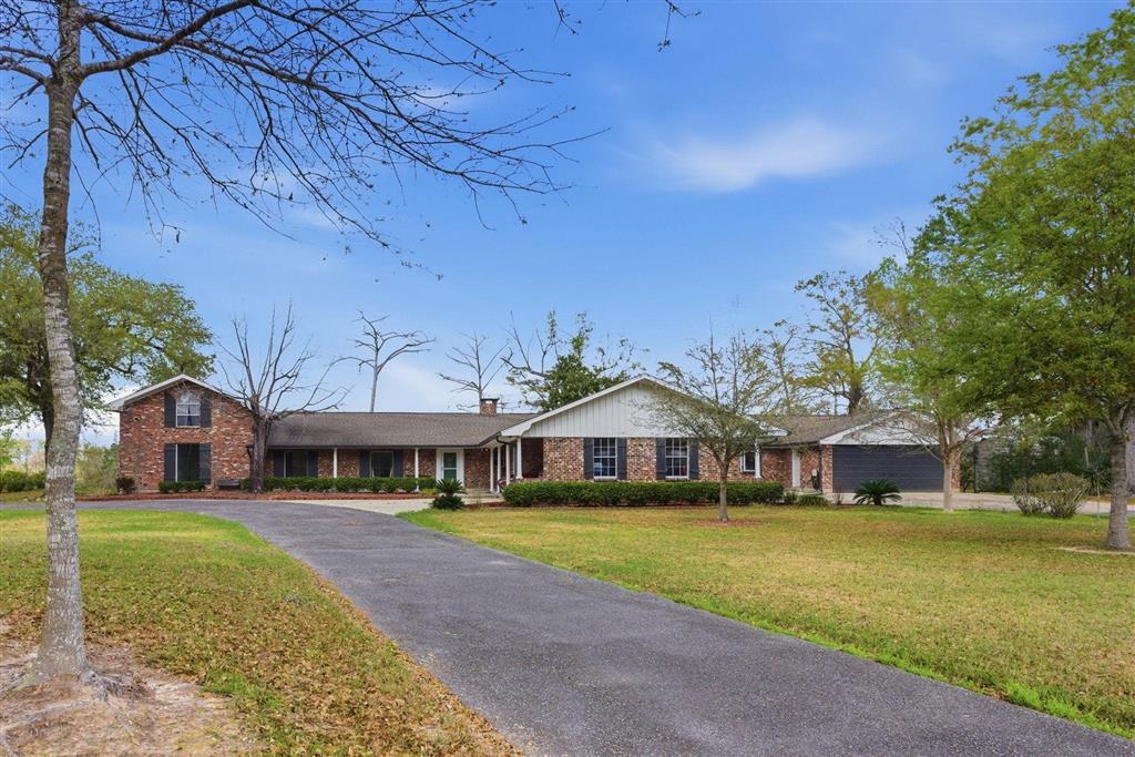 1024 Hollis Road Westlake, LA 70669 - Photo 4 of 35