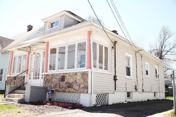 36 Barber Street, Unit 36 Springfield, MA 01109 - Photo 1 of 12 Gallery Image 1