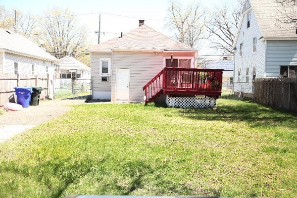 36 Barber Street, Unit 36 Springfield, MA 01109 - Photo 3 of 12 Gallery Image 3