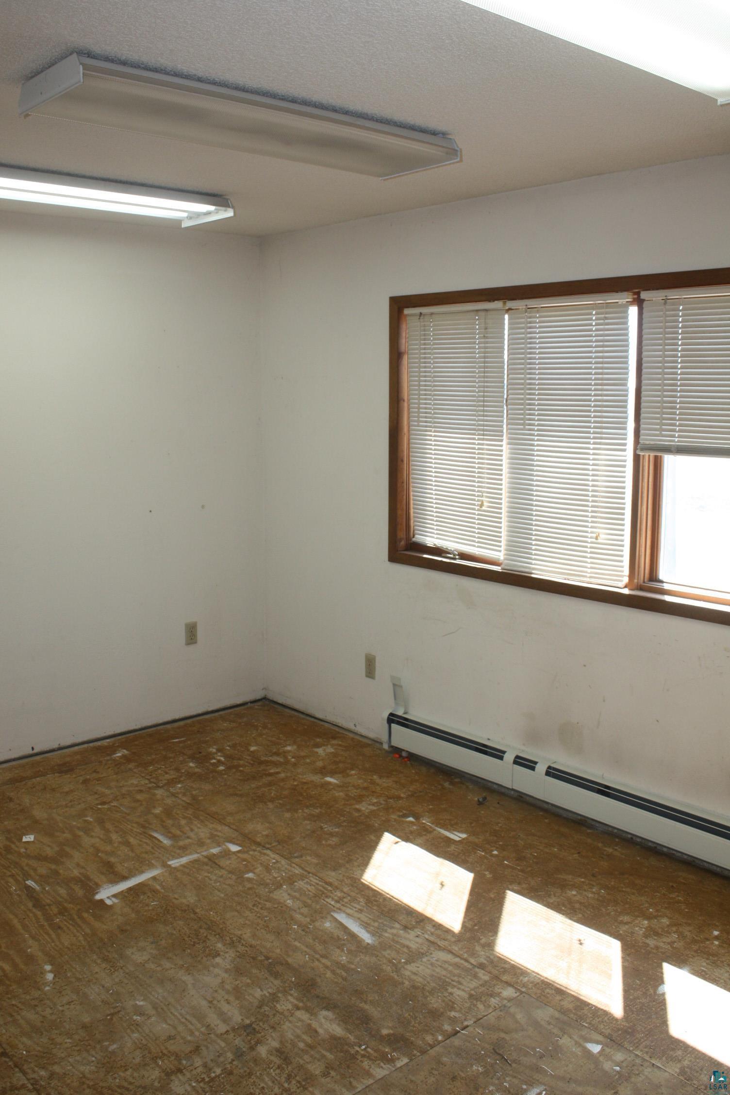 427 John Avenue Superior, WI 54880 - Photo 32 of 38