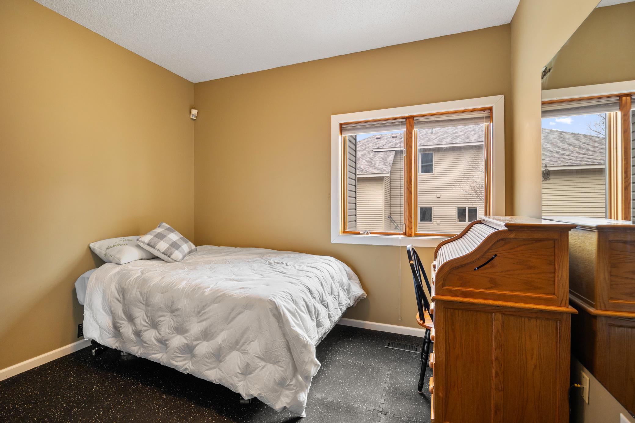 553 Hawthorn Road Circle Pines, MN 55014 - Photo 34 of 42