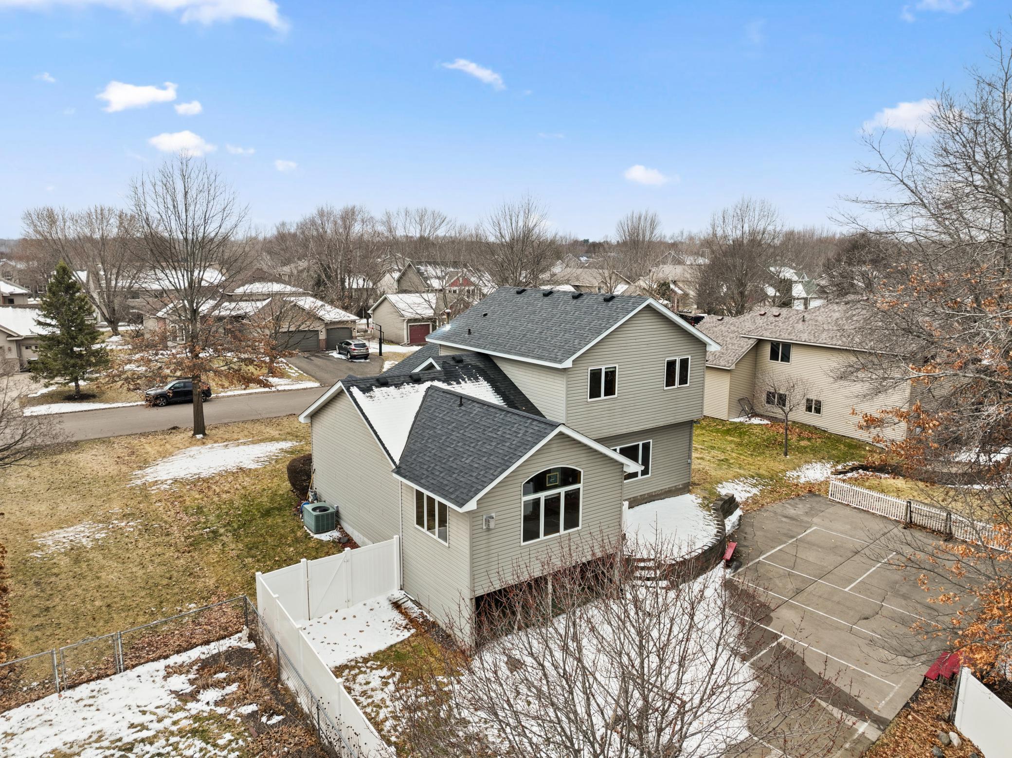 553 Hawthorn Road Circle Pines, MN 55014 - Photo 7 of 42