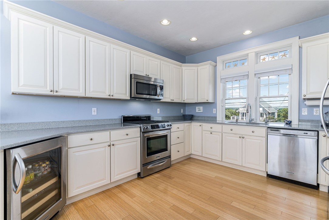 664 Charlestown Beach Road Charlestown, RI 02813 - Photo 17 of 29