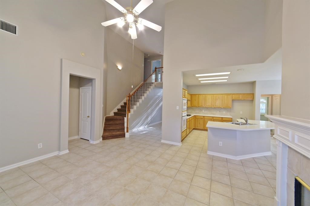 407 Groveton Ridge Lane Houston, TX 77094 - Photo 3 of 26 Gallery Image 3