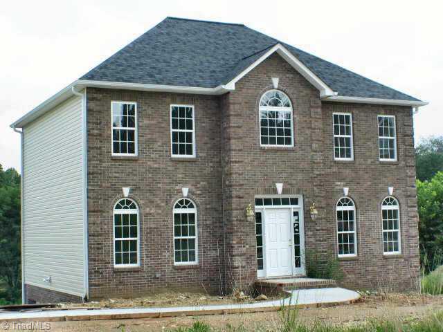 13 Beaver Brook Road Clemmons, NC 27012 - Photo 1 of 2 Exterior Front.