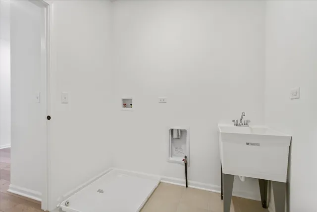 $529,990 | 40 Tournament Drive South, Hawthorn Woods, IL 60047