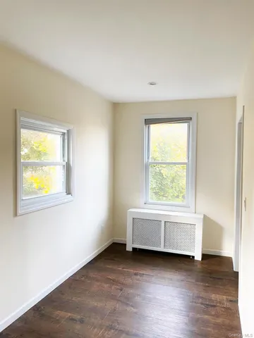 $2,550 | 164 Ashford Avenue, Unit 2, Dobbs Ferry, NY 10522