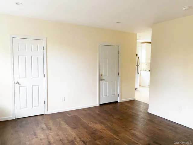 $2,550 | 164 Ashford Avenue, Unit 2, Dobbs Ferry, NY 10522