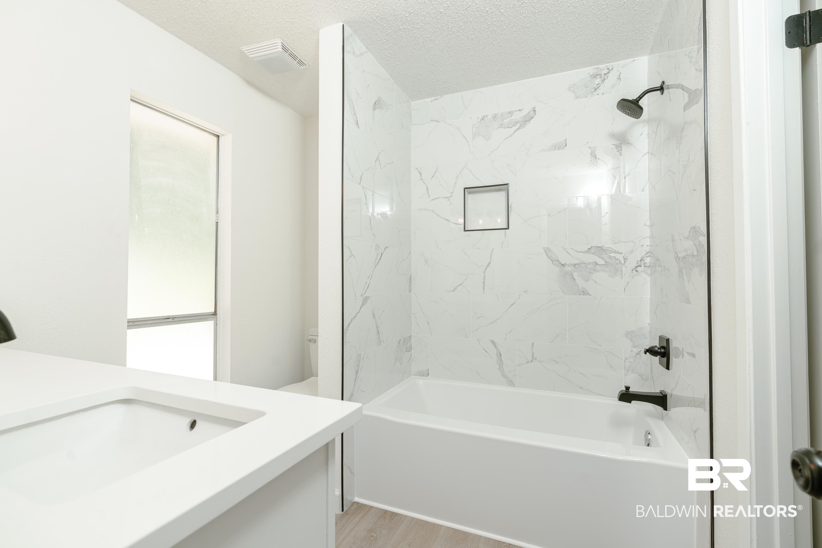 1808 Southampton Way Mobile, AL 36618 - Photo 27 of 36