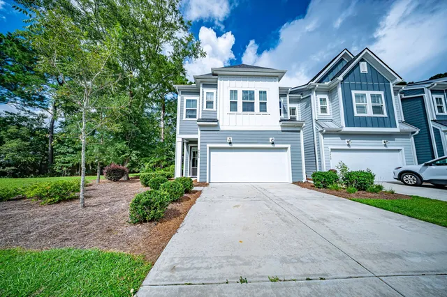 $679,900 | 3010 Emma Lane, Mount Pleasant, SC 29466