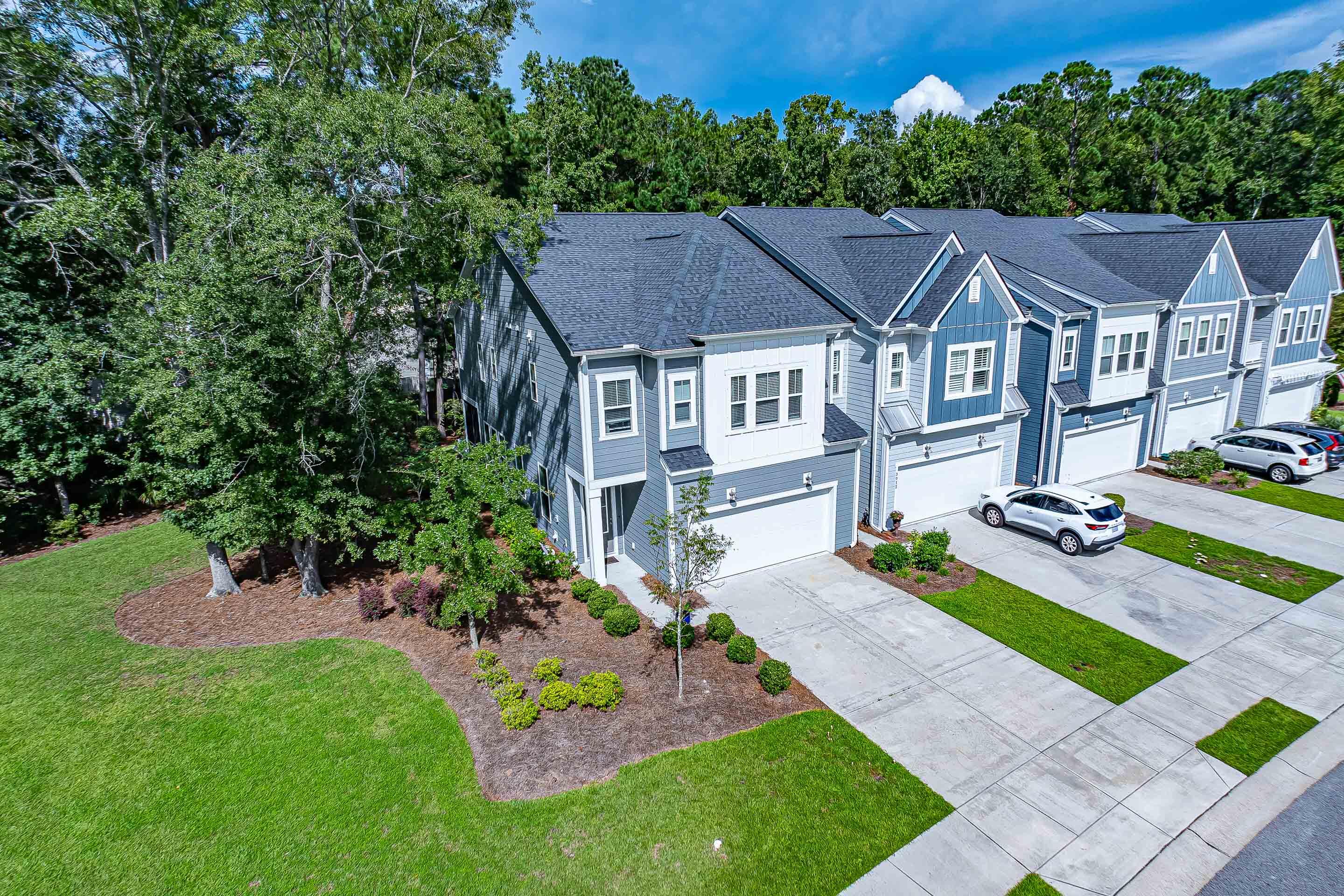 3010 Emma Lane Mount Pleasant, SC 29466 - Photo 4 of 74 DJI_20250812161059_0092_D