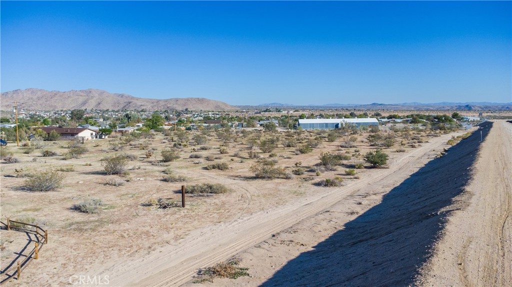 61981 Sunburst Circle Joshua Tree, CA 92252 - Photo 7 of 9 a view of an ocean beach