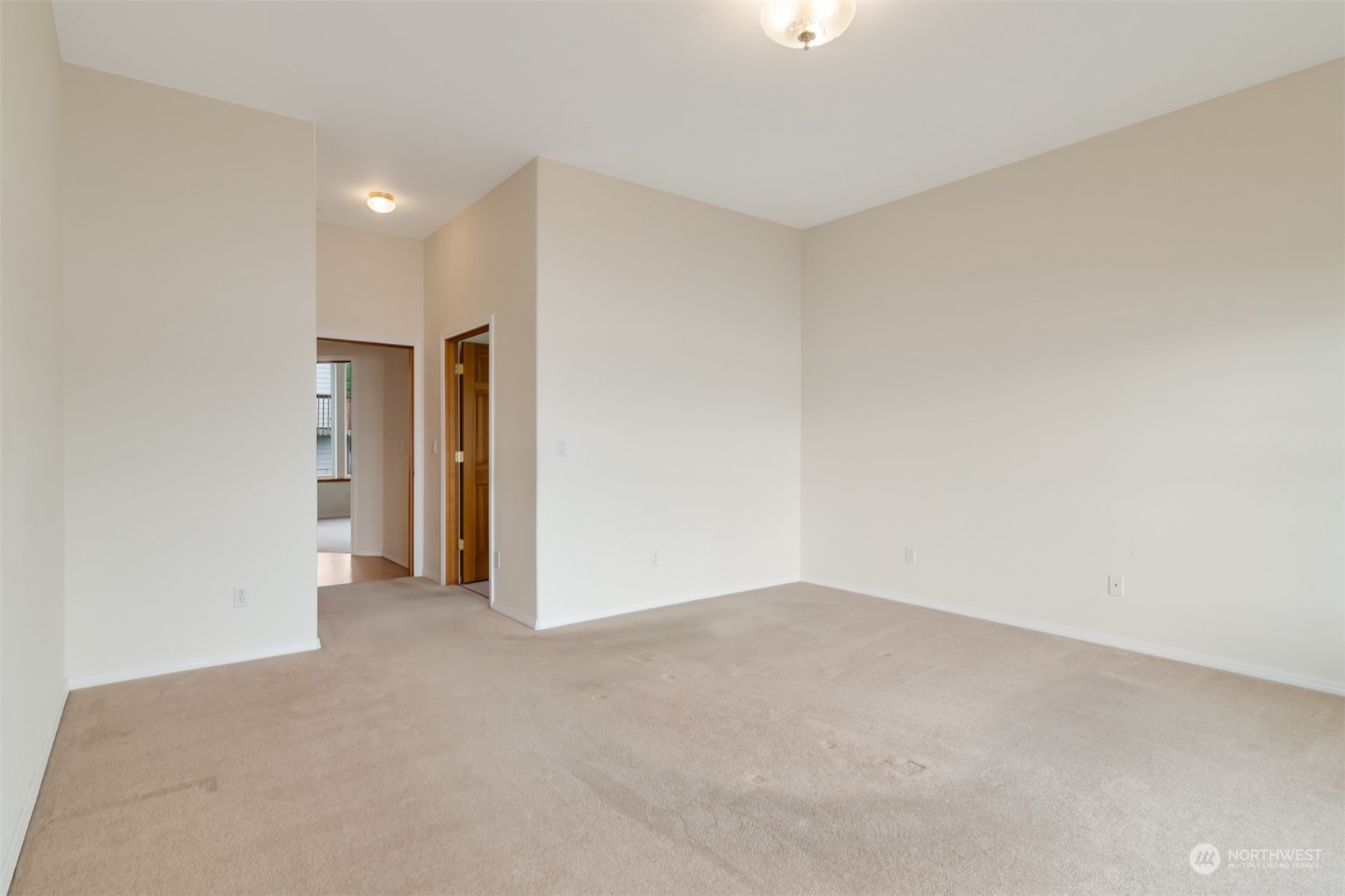 1811 Vernon Road Lake Stevens, WA 98258 - Photo 18 of 40 a view of an empty room