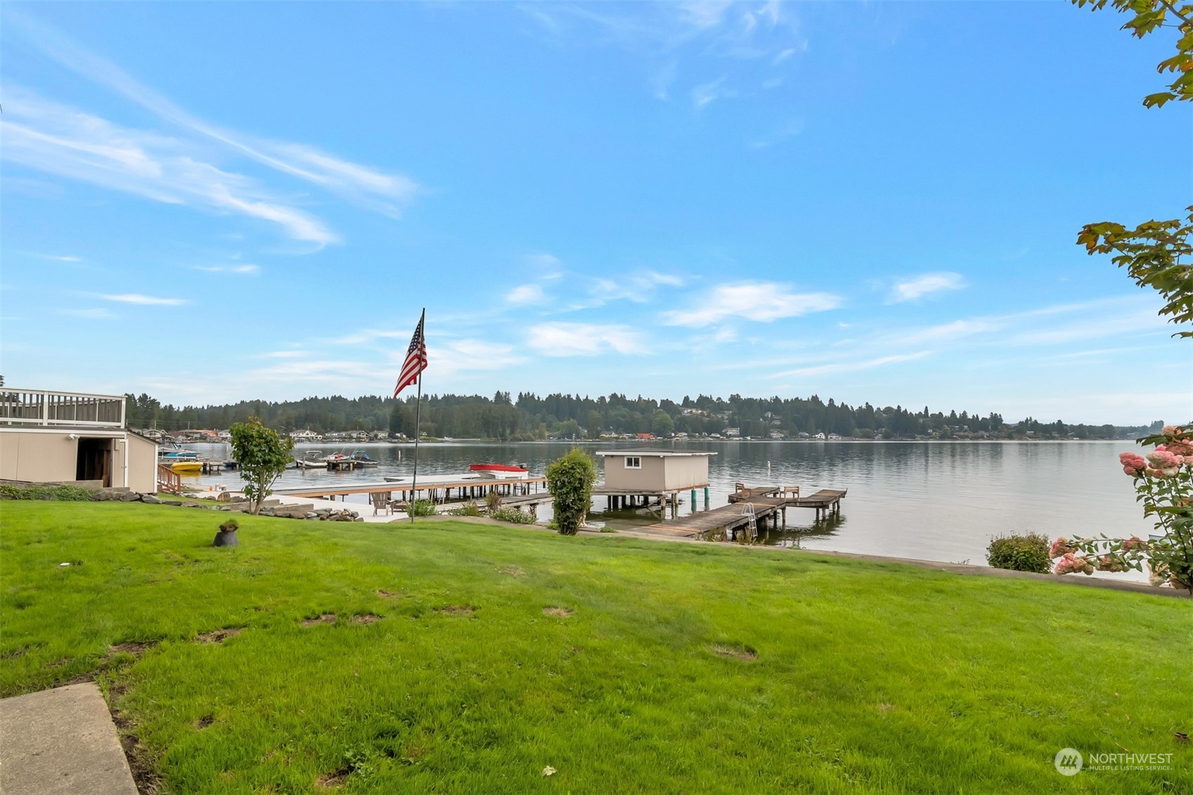 1811 Vernon Road Lake Stevens, WA 98258 - Photo 31 of 40 a aerial view of a house with a garden and lake view