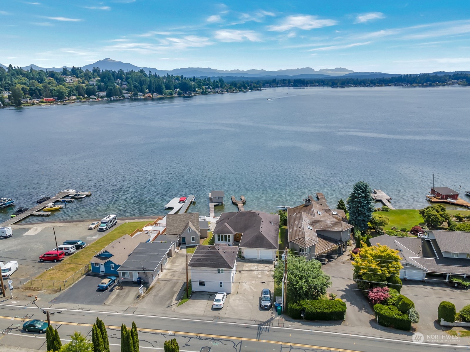 1811 Vernon Road Lake Stevens, WA 98258 - Photo 5 of 40