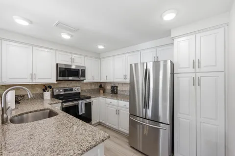 $739,900 | 109 Mainsail Circle, Jupiter, FL 33477