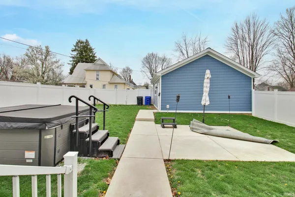$250,000 | 407 East Vaile Avenue, Kokomo, IN 46901