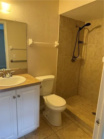 $1,800 | 825 Southwest 37th Terrace, Cape Coral, FL 33914