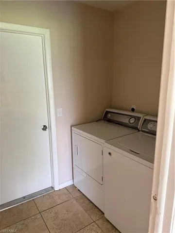 $1,800 | 825 Southwest 37th Terrace, Cape Coral, FL 33914