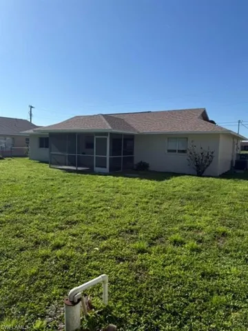 $1,800 | 825 Southwest 37th Terrace, Cape Coral, FL 33914