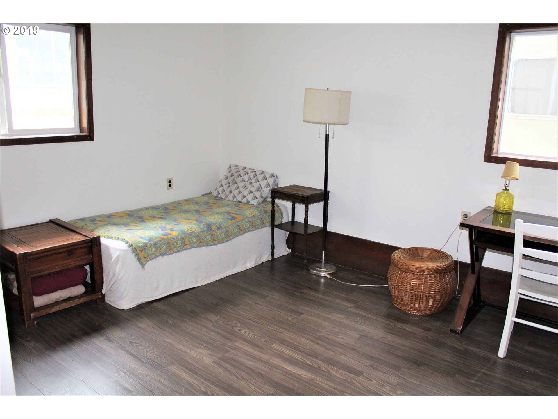 37389 Row River Road Dorena, OR 97434 - Photo 22 of 32 Gallery Image 22