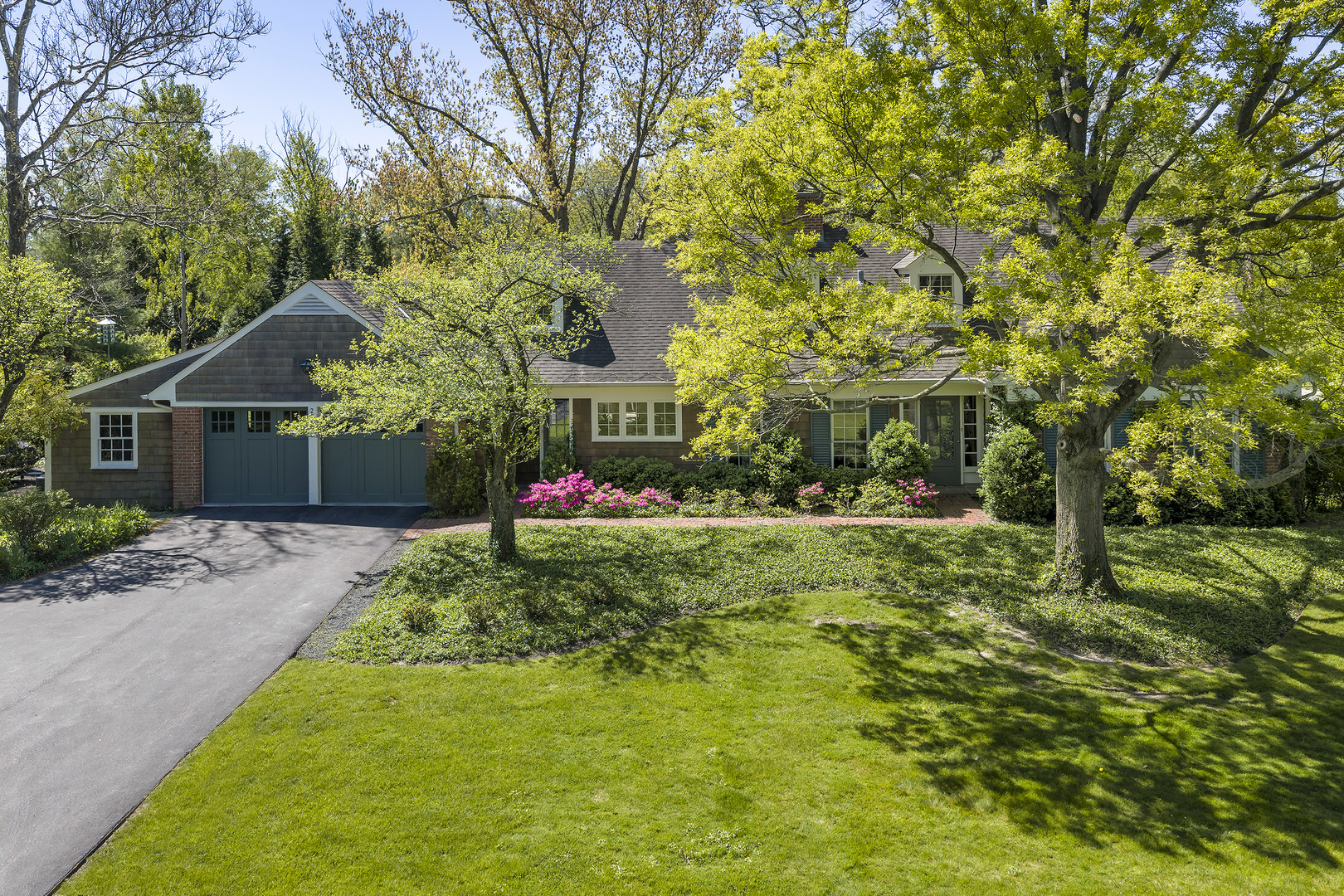 2080 Norfork Road Northfield, IL 60093 - Photo 1 of 23
