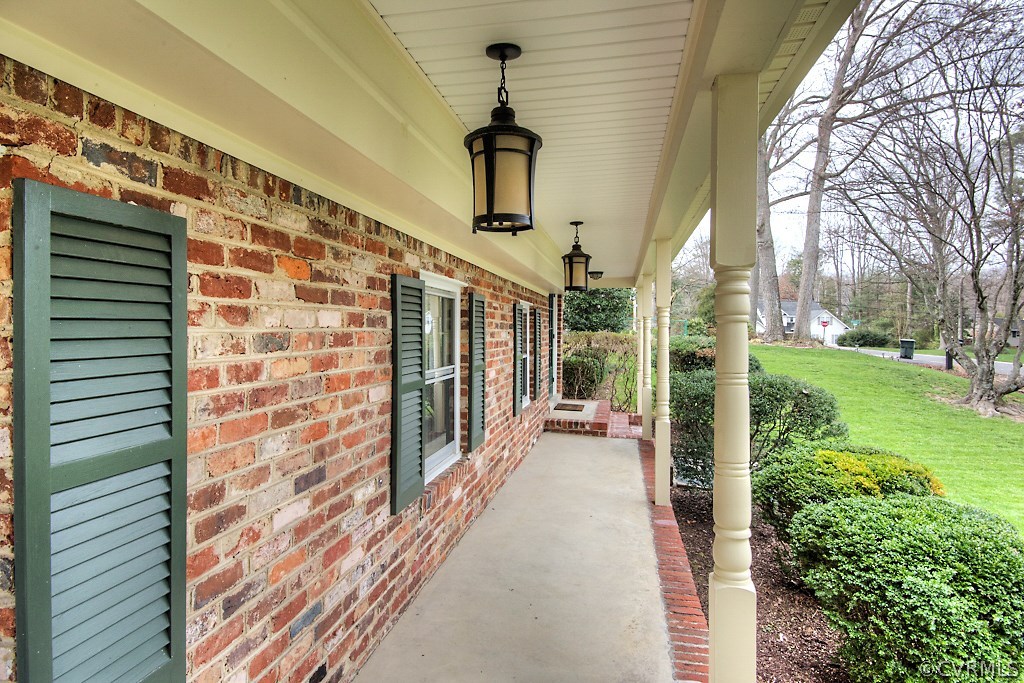 8255 Halstead Road Richmond, VA 23235 - Photo 6 of 47 Gallery Image 6