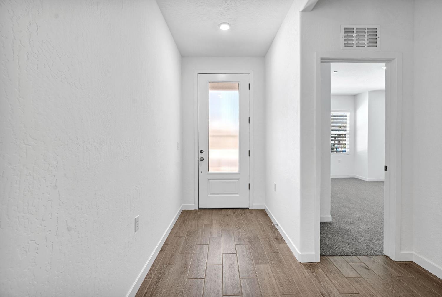 3921 Buttercup Road Madera, CA 93636 - Photo 5 of 38