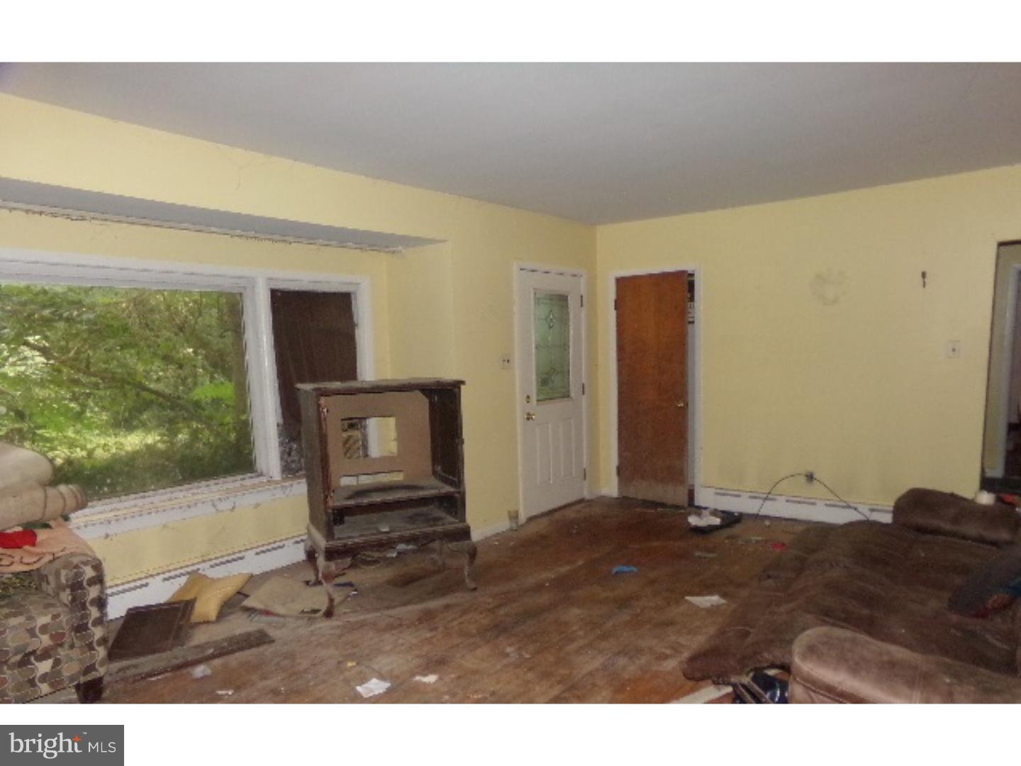 1414 Woodlane Road Mount Holly, NJ 08060 - Photo 13 of 18 Gallery Image 13