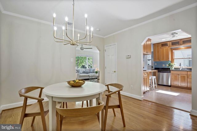 $860,000 | 504 Virginia Avenue, Alexandria, VA 22302