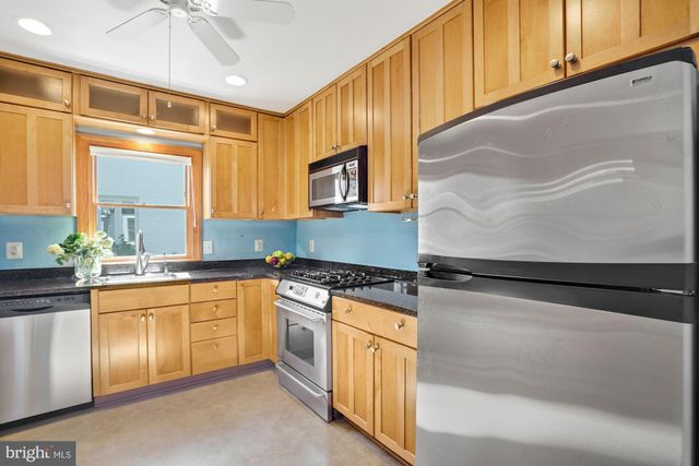 $860,000 | 504 Virginia Avenue, Alexandria, VA 22302