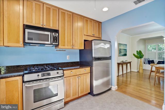 $860,000 | 504 Virginia Avenue, Alexandria, VA 22302