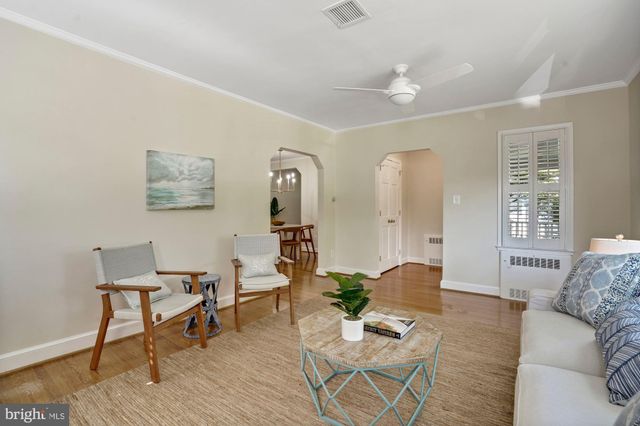 $860,000 | 504 Virginia Avenue, Alexandria, VA 22302