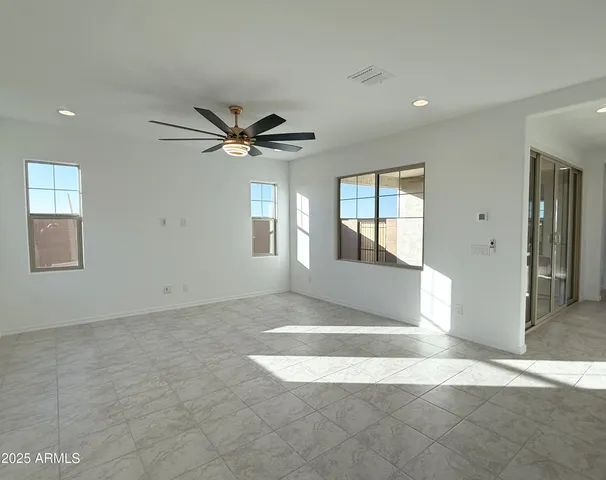 $2,700 | 3949 South Verbena, Mesa, AZ 85212
