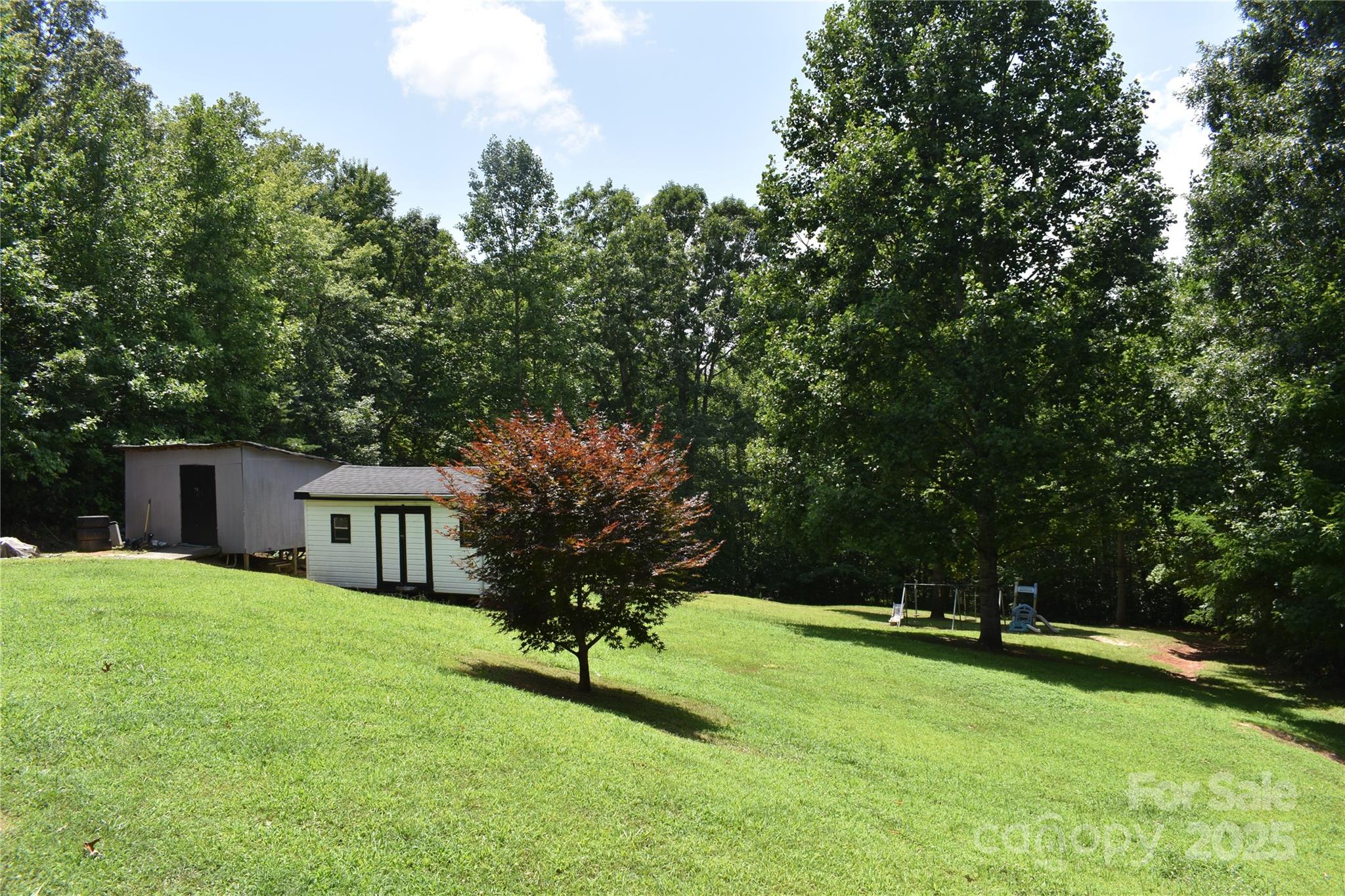 236 Hidden Cove Road Marion, NC 28752 - Photo 29 of 36 Gallery Image 29
