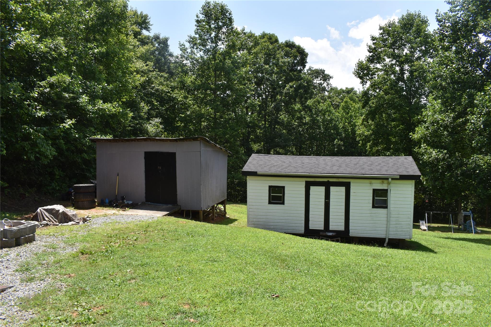 236 Hidden Cove Road Marion, NC 28752 - Photo 33 of 36 Gallery Image 33