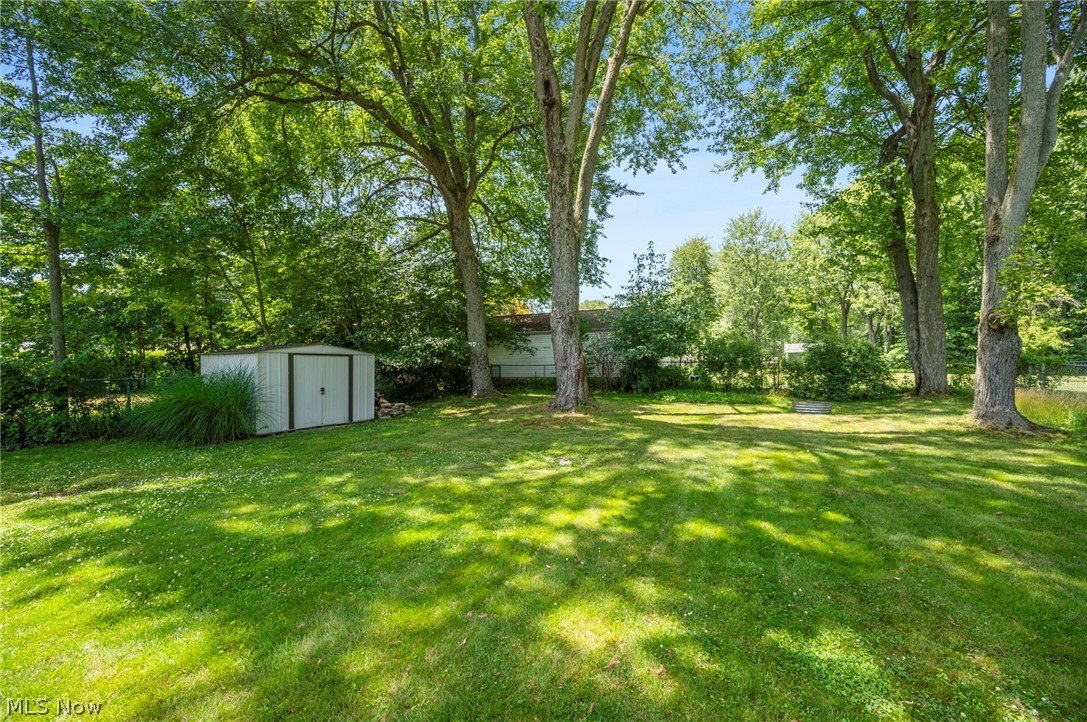 3756 Walter Road North Olmsted, OH 44070 - Photo 38 of 41