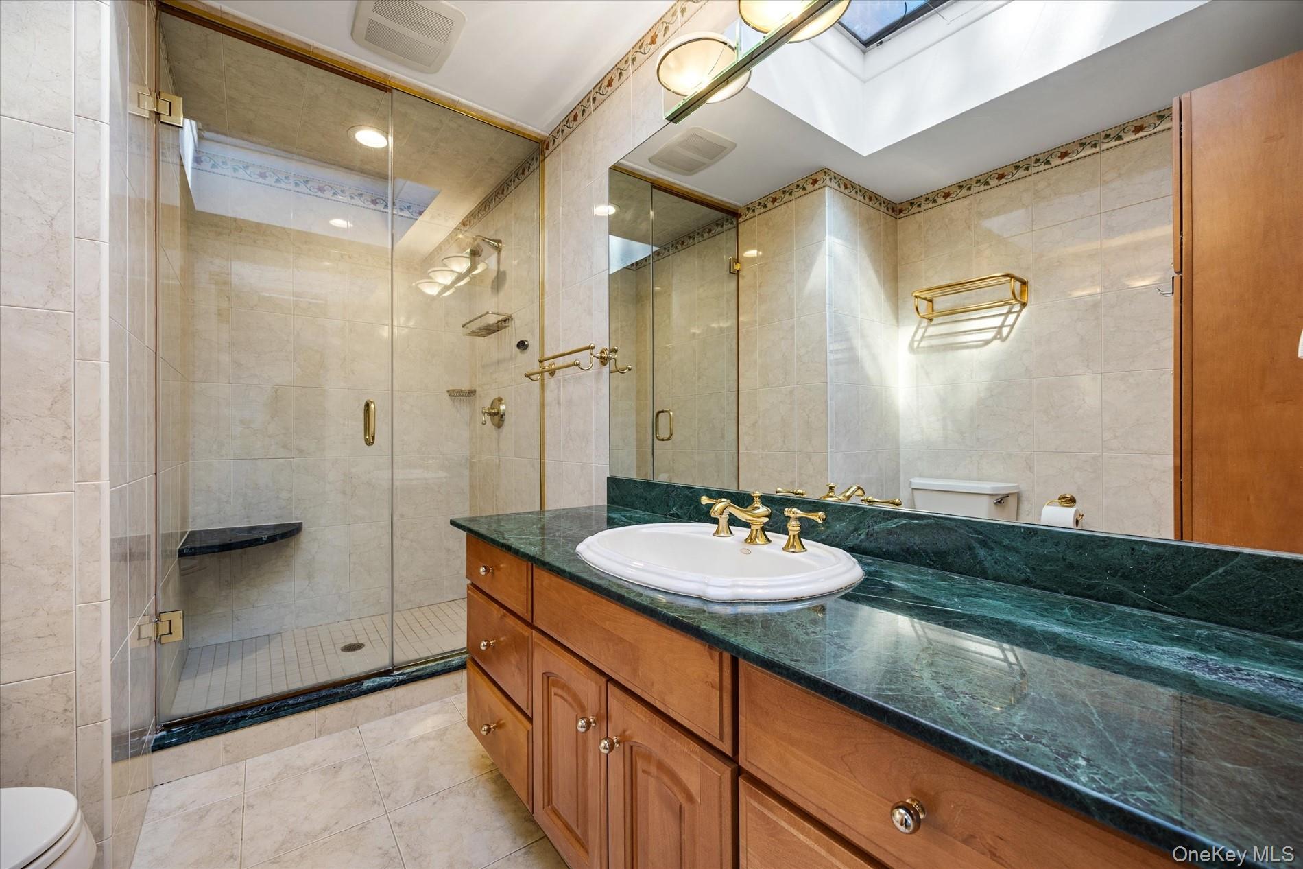 118 Baker Hill Road Great Neck, NY 11023 - Photo 28 of 40