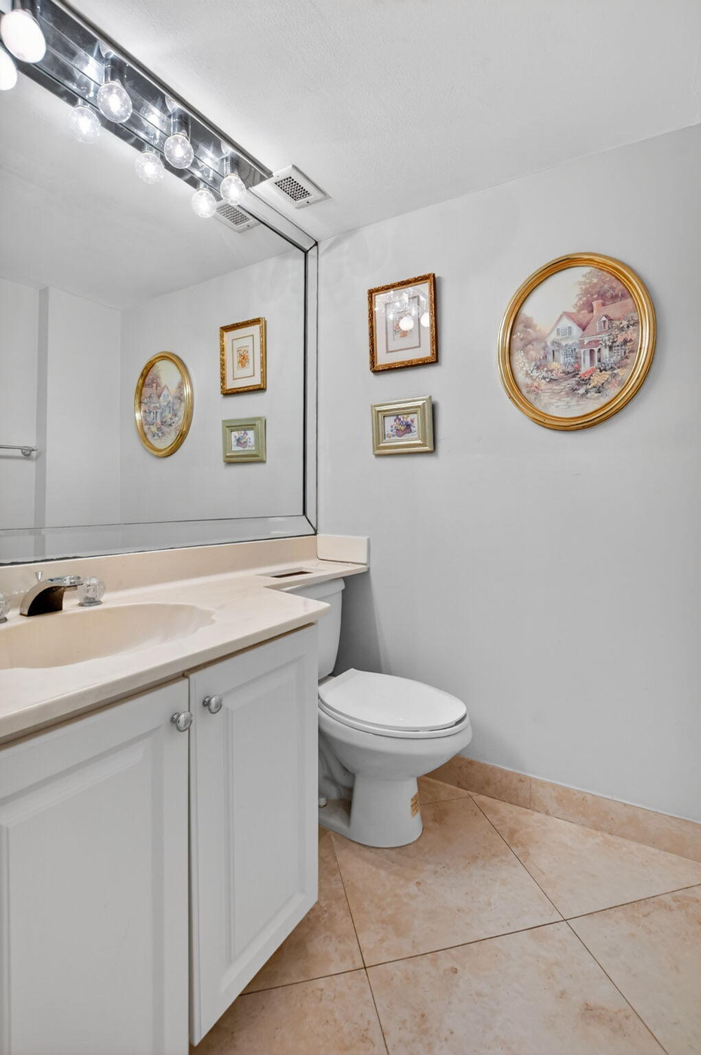 2851 South Ocean Boulevard, Unit T2 Boca Raton, FL 33432 - Photo 14 of 49 13-web-or-mls-DSC_0858