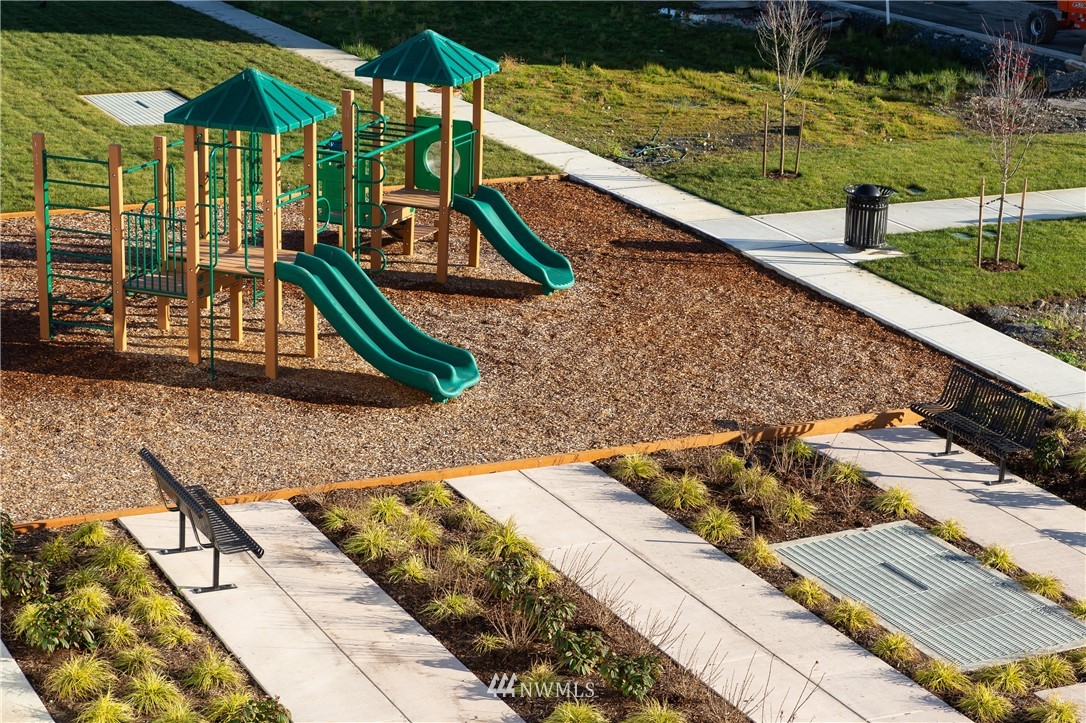 21711 25th (site 17) Street Southeast, Unit C Bothell, WA 98021 - Photo 7 of 10