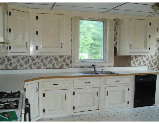 71 Bay Road Norton, MA 02766 - Photo 4 of 9 Gallery Image 4